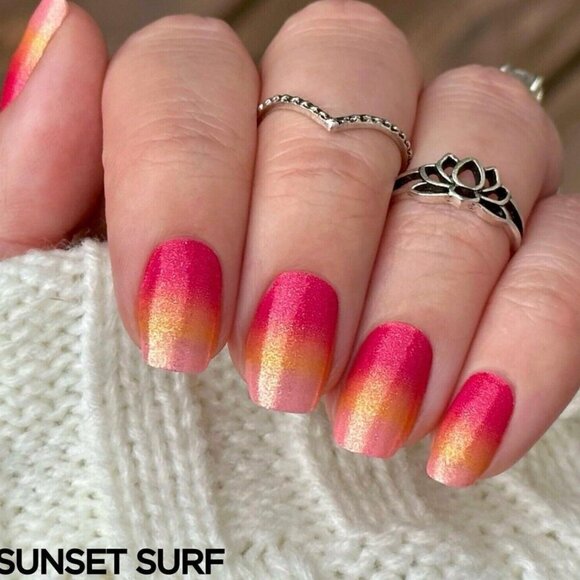 Color Street Nails - Exclusive # 24 - Picture 3 of 3